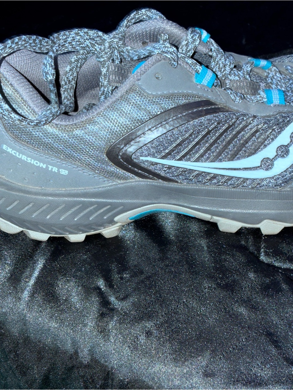 Return Skechers Excursion TR 15 Women's Athletic Shoe - Gray with Teal Accentsy